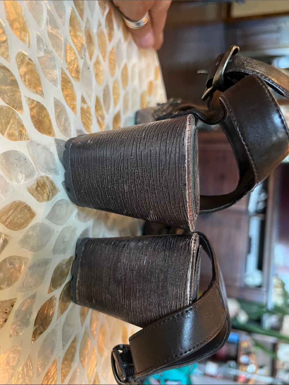 Lower east side, dark brownStudded Wooden-Effect Platform Wedge Y2K Vintage - Picture 5 of 10